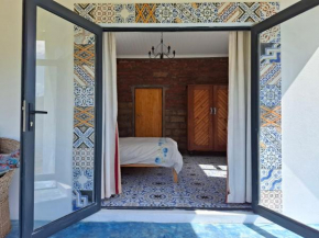 Suurbraak Tile House